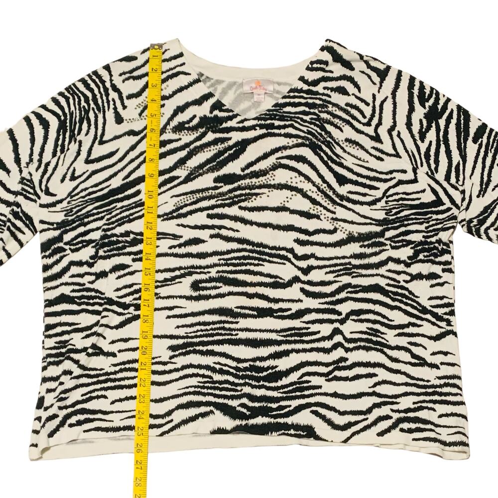 Quacker Factory Size 3x Zebra Print V-Neck Knit T… - image 4